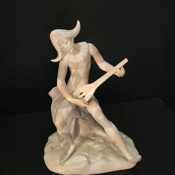 Llardo troubadour with mandolin. 10" porcelain figurine - Picture 2 of 8